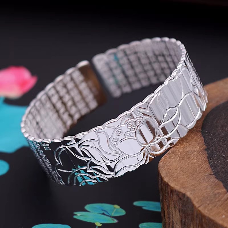 luster lotus flower bracelet f - مراجعة Wedding Sutra وسعره