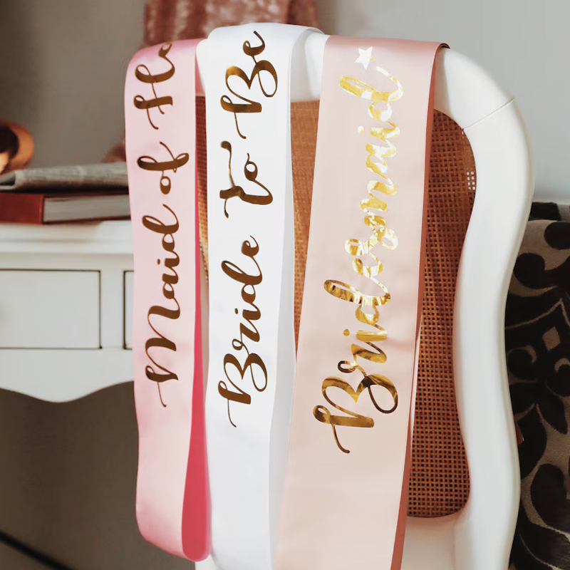 Custom Bridal Sash Bachelorett - مراجعة Bride Tribe Sash وسعره