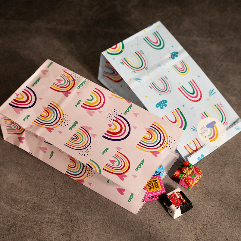 Small Paper Bags Rainbow Print - مراجعة Wedding Event Supply وسعره
